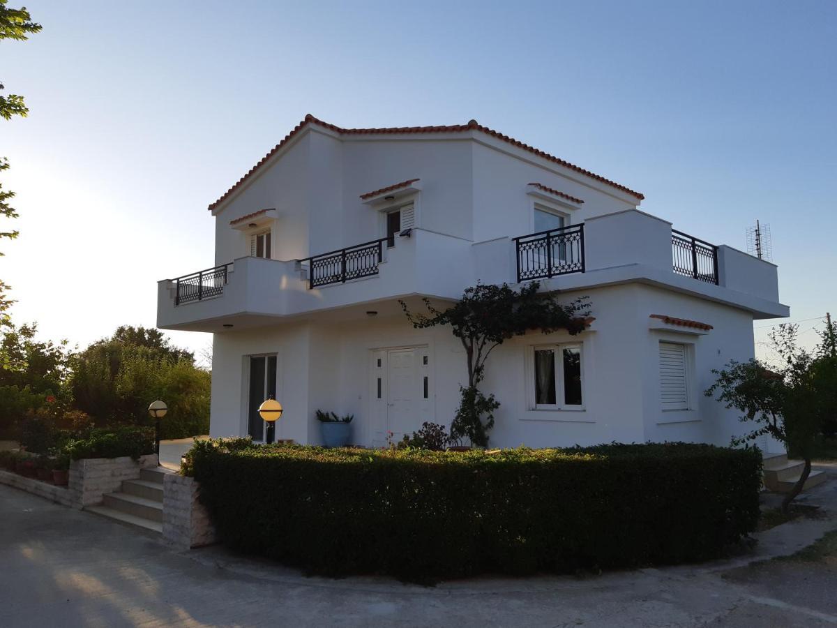 Villa Swan House Panoramic View - Near The Sea Zipárion Exterior foto